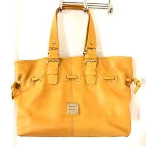 Dooney & Bourke Chiara handbag tote YELLOW 🌼